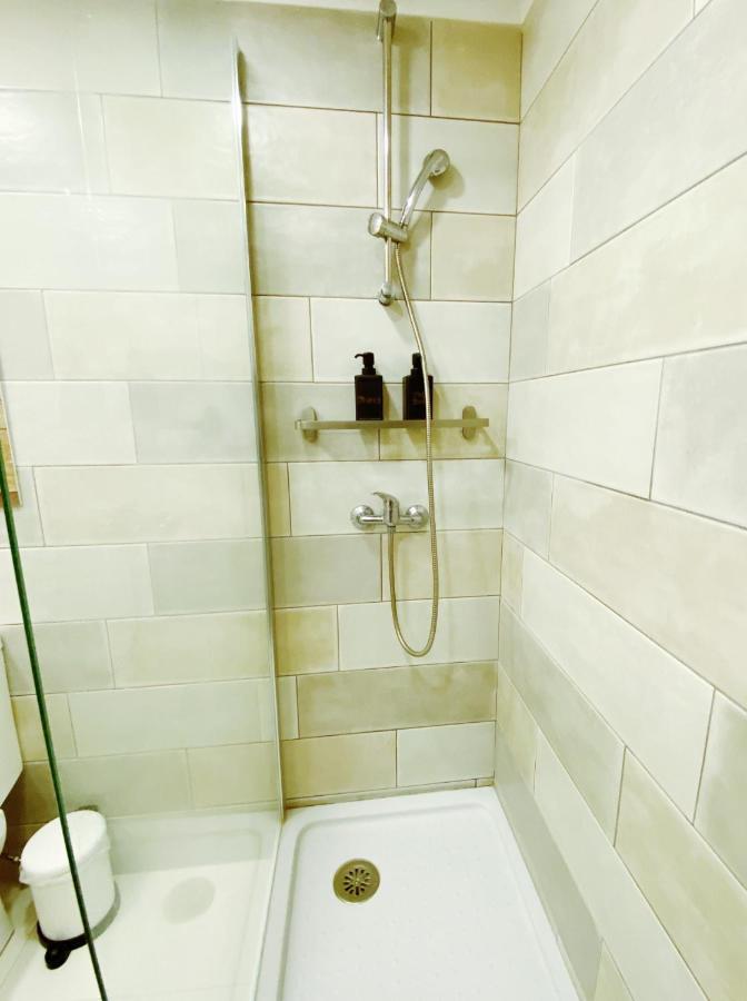 Apartamento Na Praia Costa de Caparica Luaran gambar