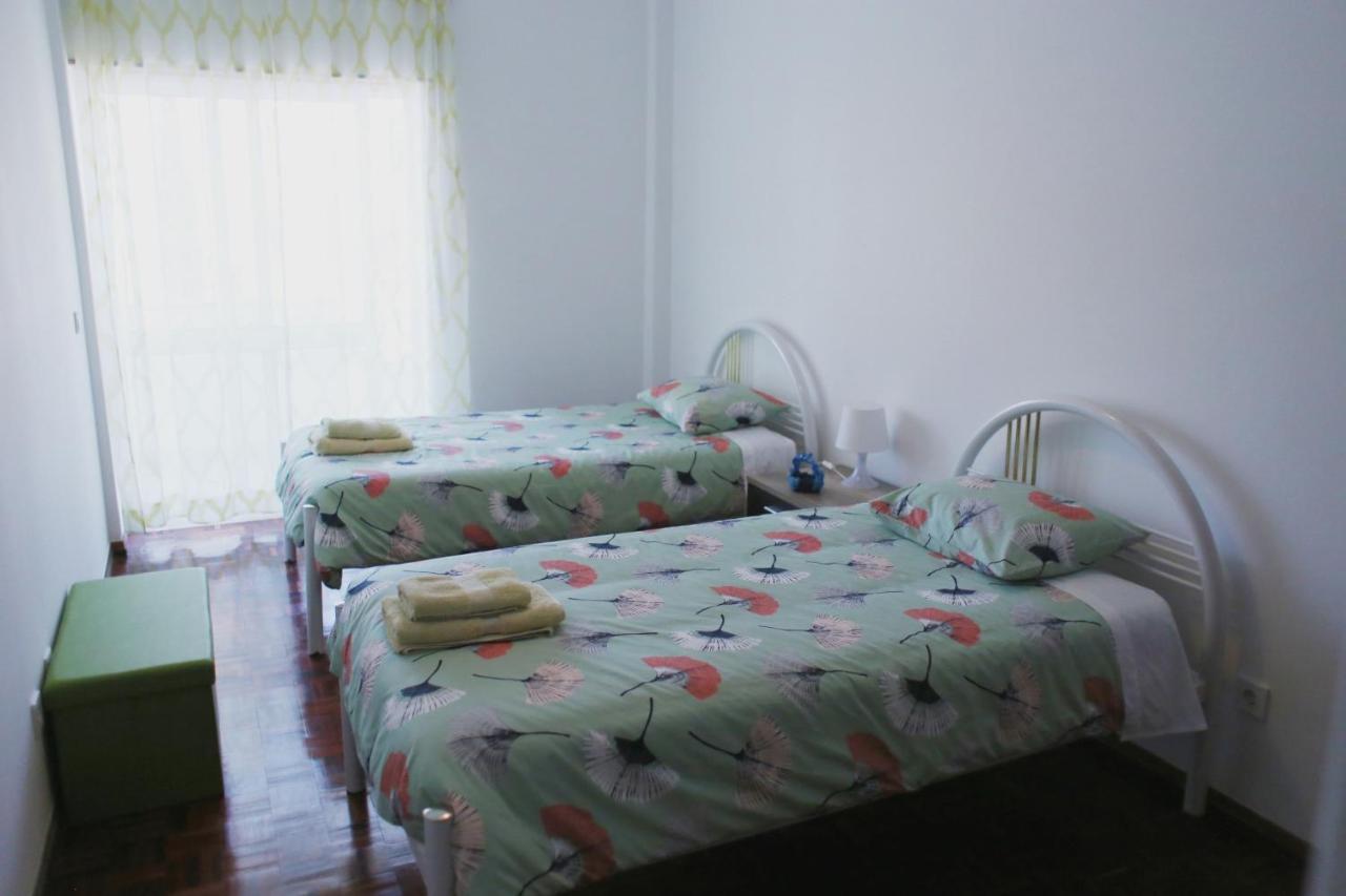 Apartamento Na Praia Costa de Caparica Luaran gambar